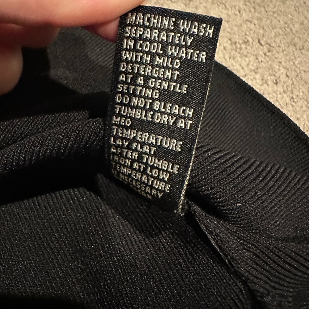 BCBGMaxAzria Classic Black A-Line Skirt - Picture 7 of 10